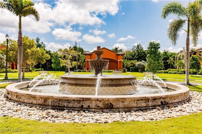 Building Photo - 9081 Albion Ln S