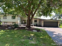 Primary Photo - 3847 Normanwood Dr