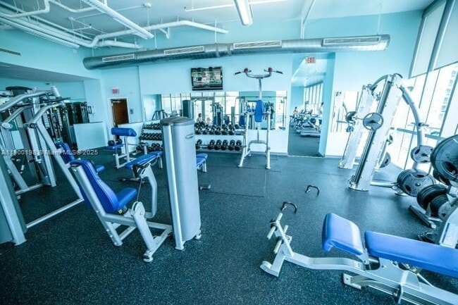 Building Photo - 888 Biscayne Blvd