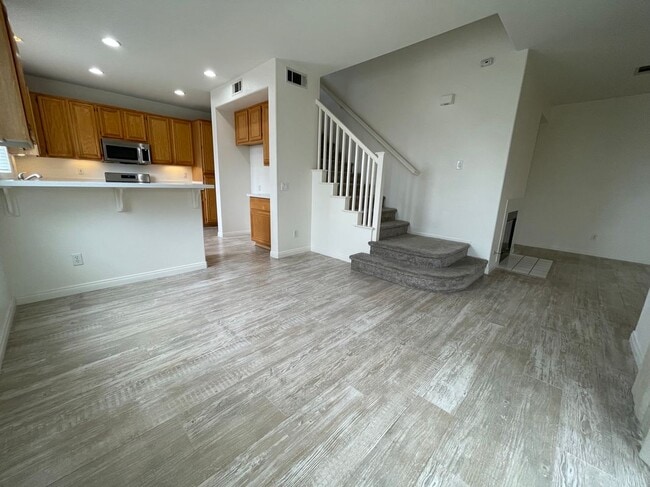 Building Photo - 2300 Jeans Ct