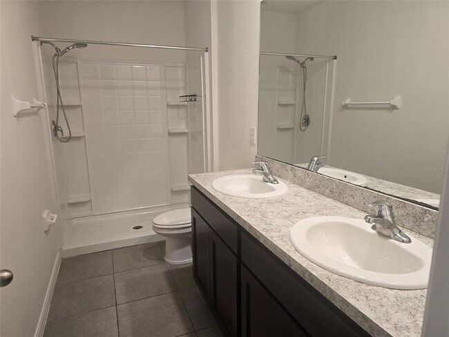 Building Photo - 3219 Pleasant Willow Ct