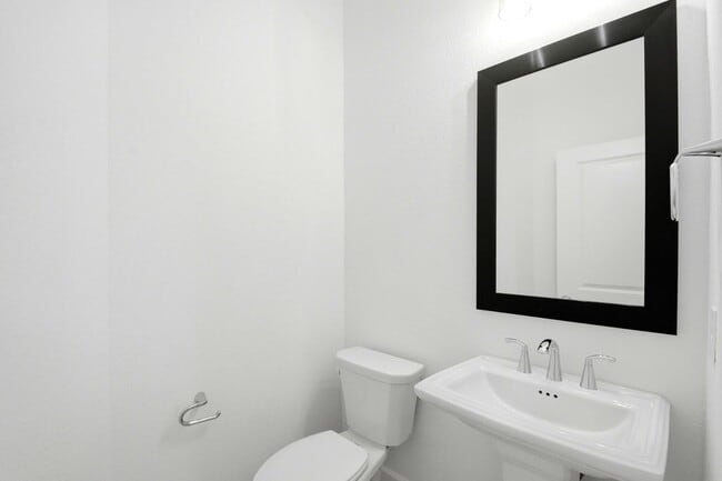 Building Photo - 14314 Olive Hbr Trl