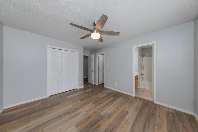 Building Photo - 103 Larkspur Hollow