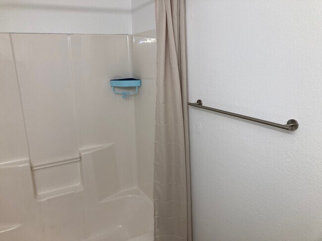 Bathroom 2 - 1821 Spruce St