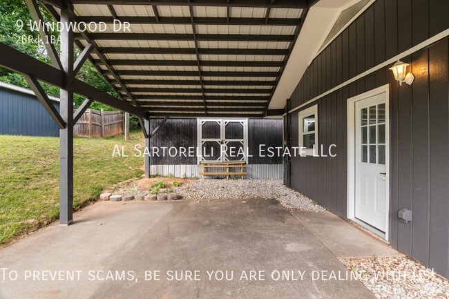 Building Photo - 9 Windwood Dr