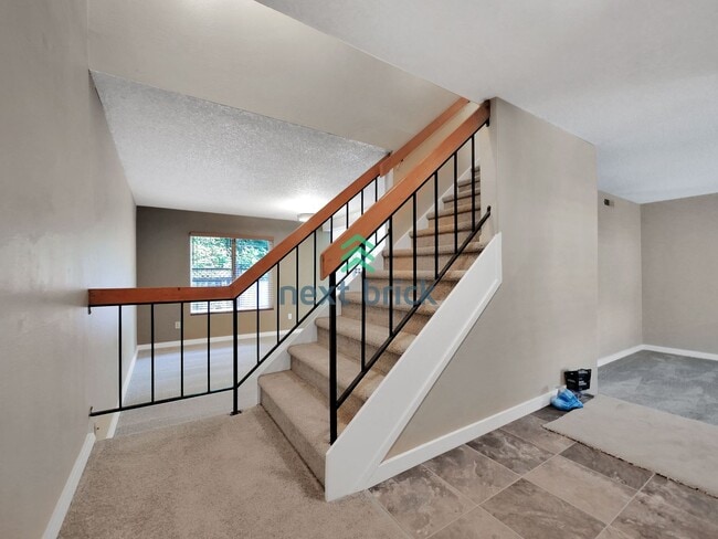 Building Photo - Spacious 4 Bed 2.5 Bath for Rent! OPEN HOU...