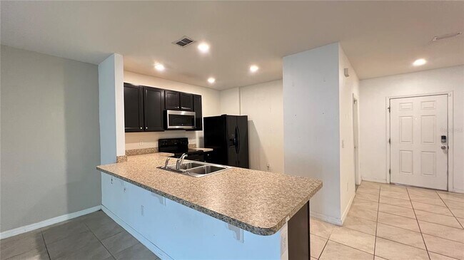 Building Photo - 9017 Alba Ln
