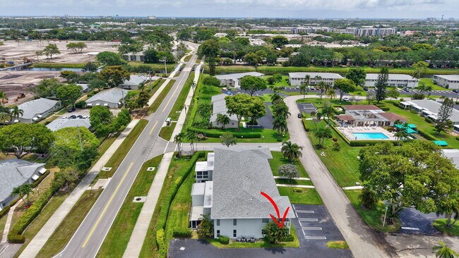 Building Photo - 2401 Del-Aire Blvd