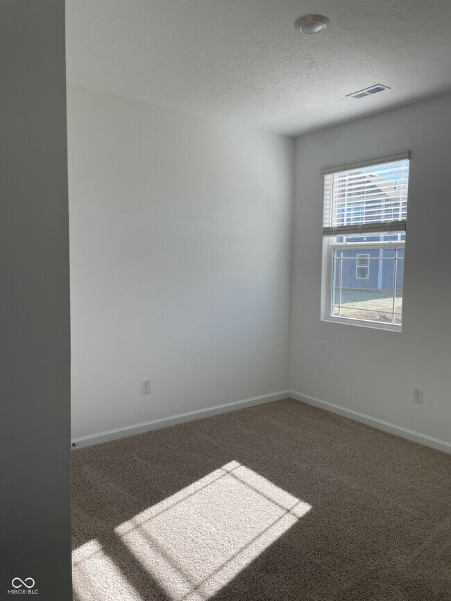 Building Photo - 61 Wilkins St