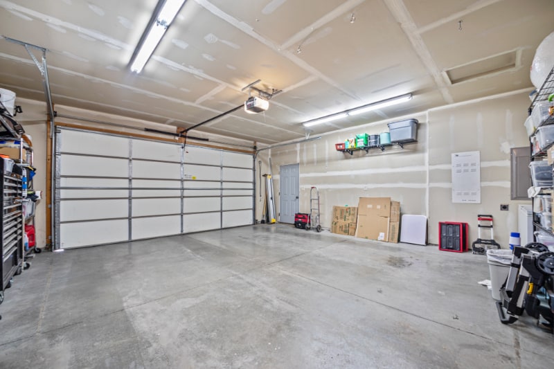 Building Photo - 311 Cruiser Ln