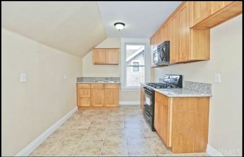 Building Photo - 364 E Pearl St