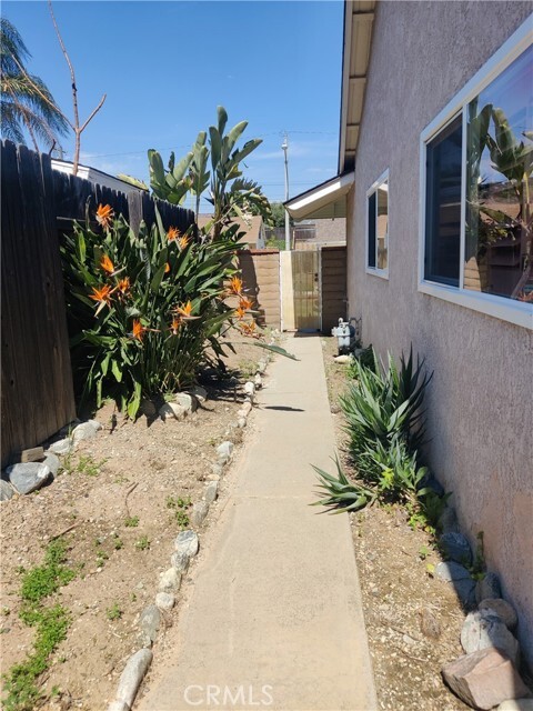 Building Photo - 21368 Hidden Pines Dr