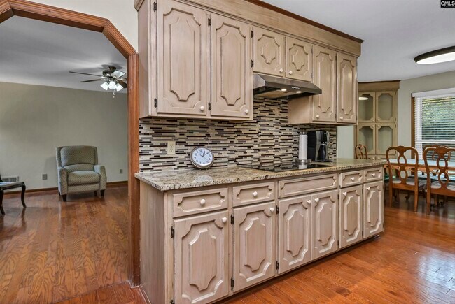 Building Photo - 418 Wise Ferry Rd