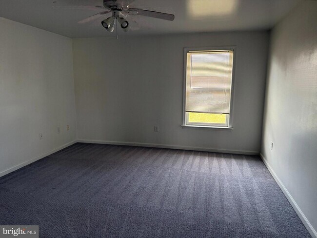 Building Photo - 23 Taft Ave