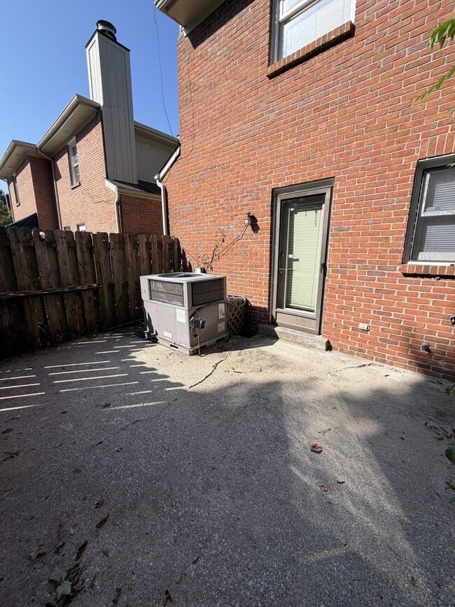 Building Photo - 1100 Turkey Foot Rd