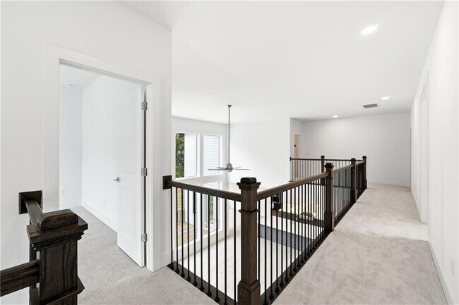 Building Photo - 7370 Cornflower Ct