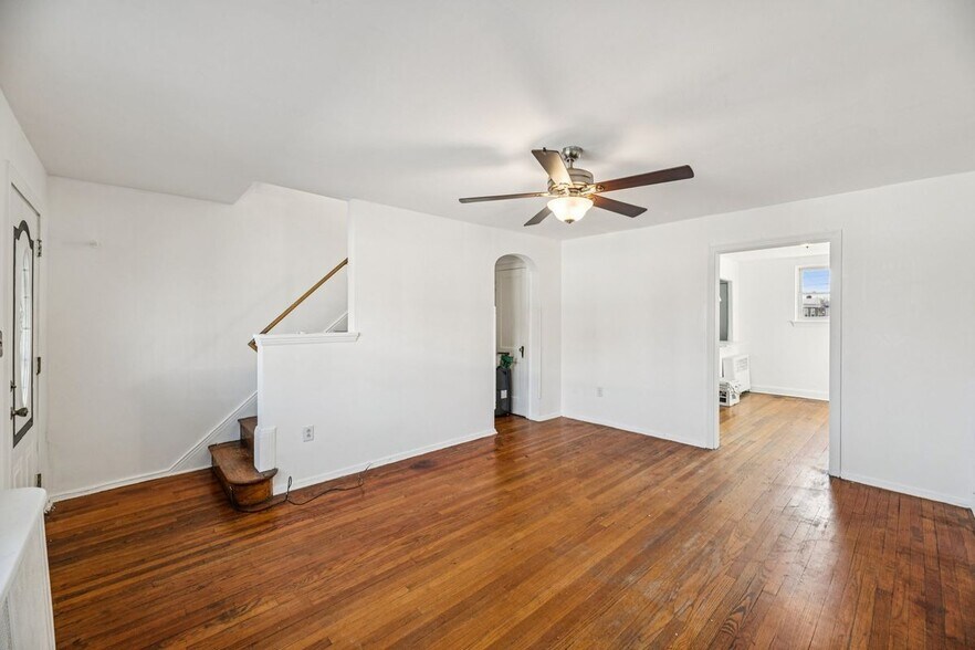 Building Photo - 2521 Benning Rd NE