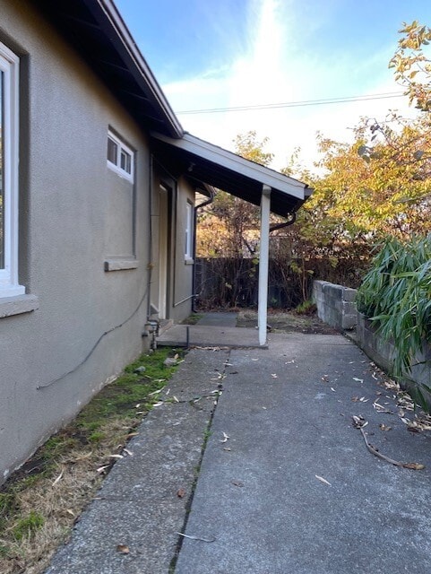 Building Photo - 3513 Oregon St