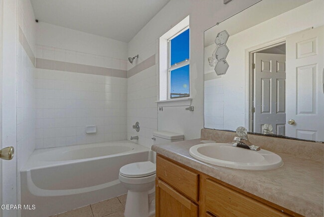 Building Photo - 3836 Tierra Roca Pl