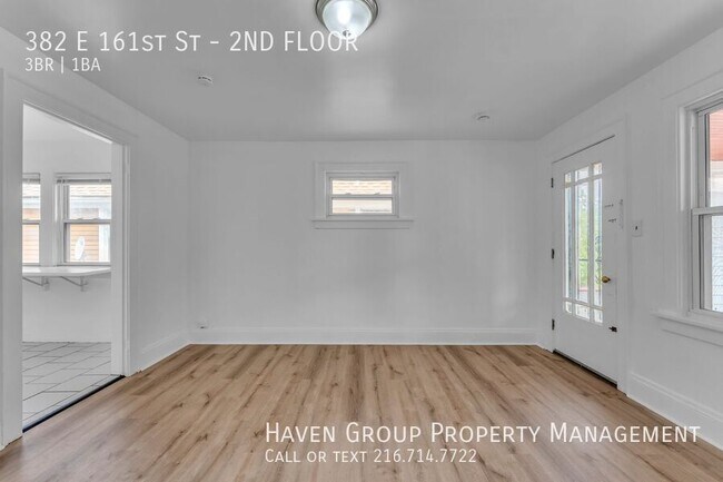 Building Photo - 382 E 161st St