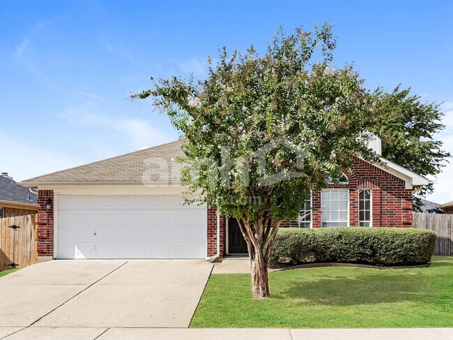 Building Photo - 7210 Fossil Garden Dr