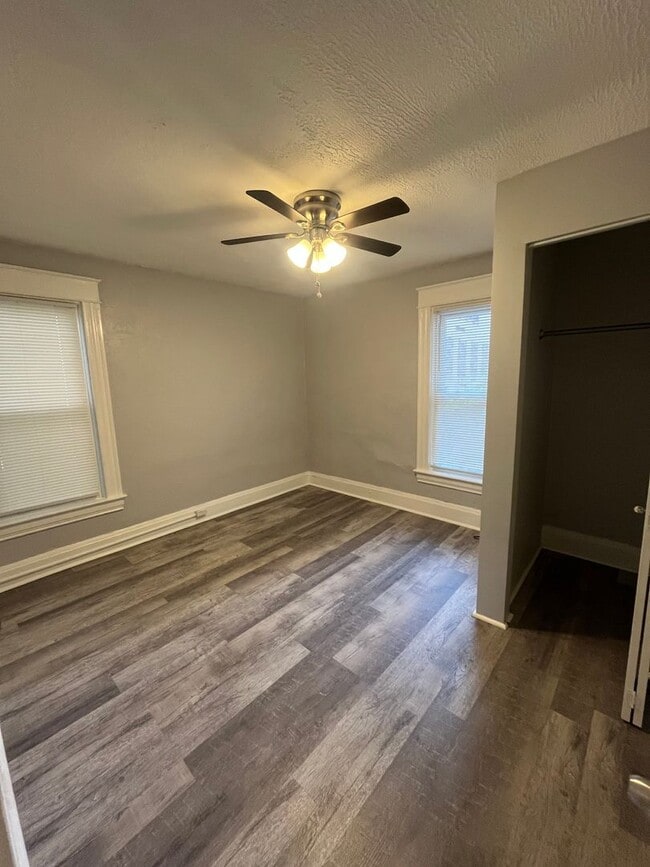 Building Photo - 26 High St