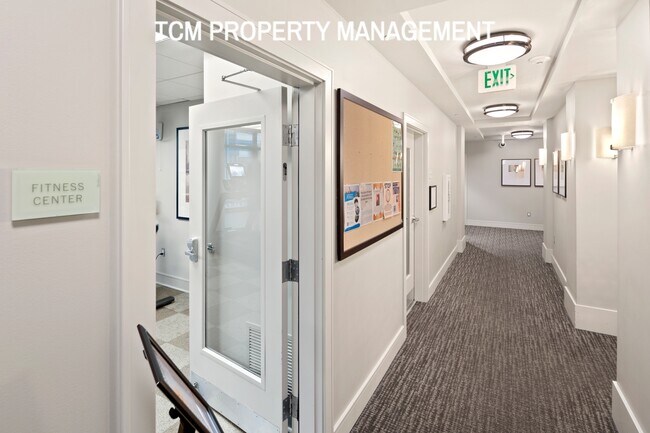 Building Photo - 819 Virginia St