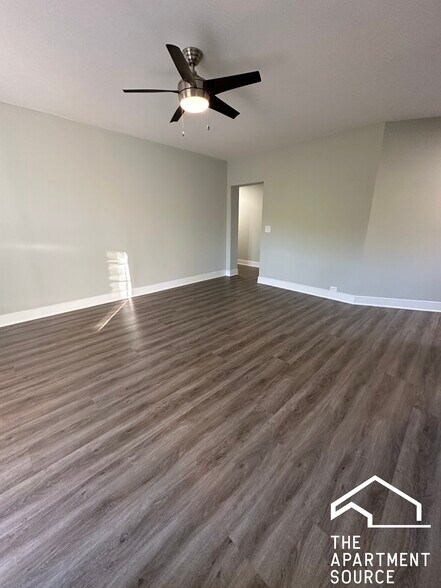 Building Photo - 730 Judson Ave