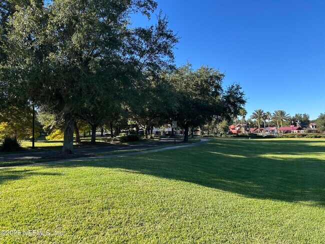 Building Photo - 2904 Laurel Springs Dr