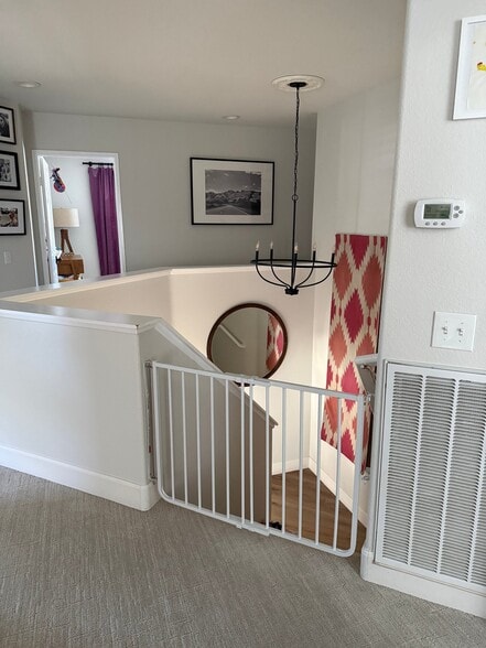 Building Photo - 552 Spindlewood Ct