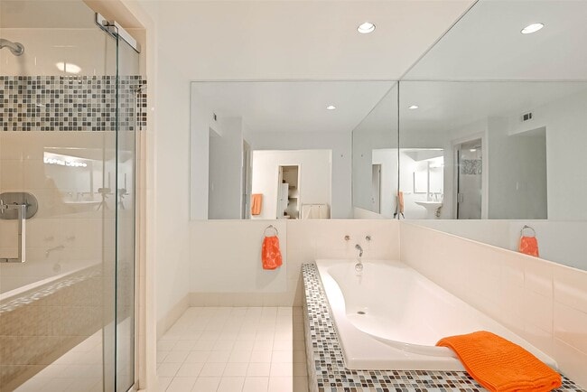 Building Photo - 39 River Hollow Ln