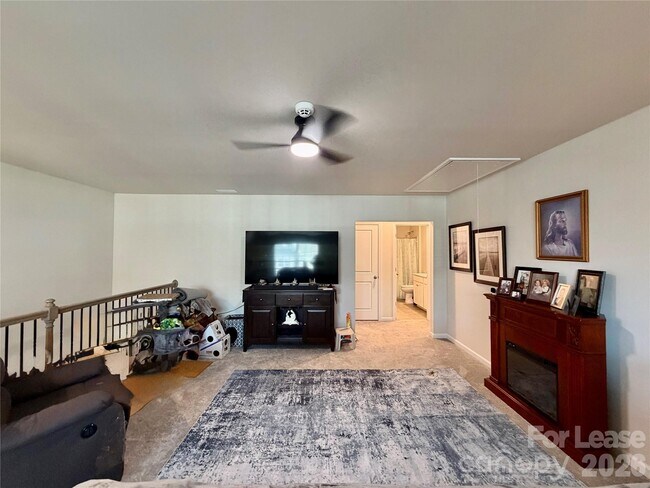 Building Photo - 4540 Potters Wheel Dr