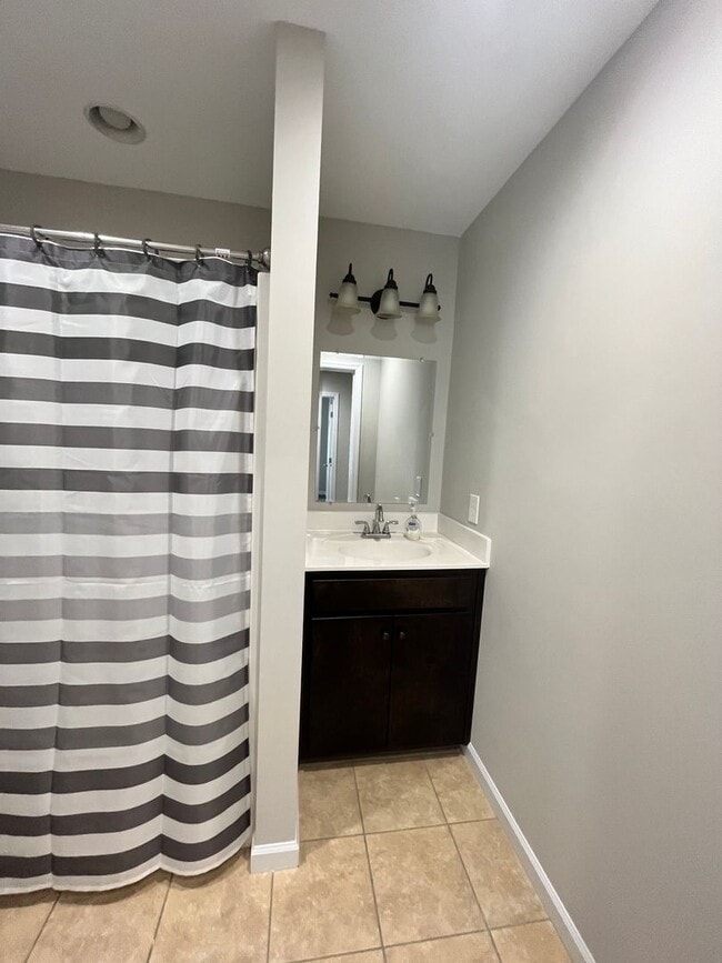 Building Photo - Luxury Living in Winchester, TN: Spacious ...