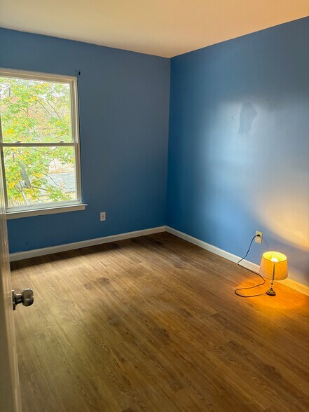 Building Photo - 14 Driscoll Court