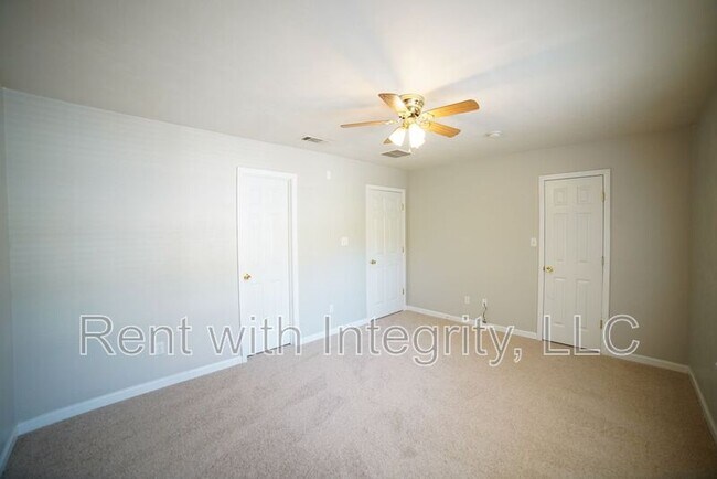 Building Photo - 2403 Hartsfield Rd