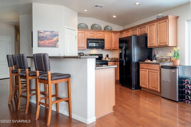 Building Photo - Unfurnished beauty in lovely Amante