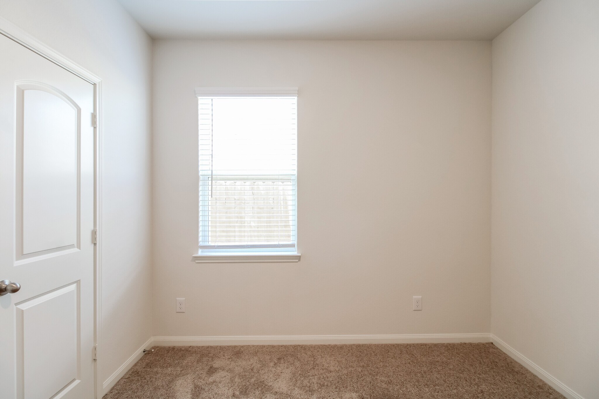 Building Photo - 26701 Frost Dr