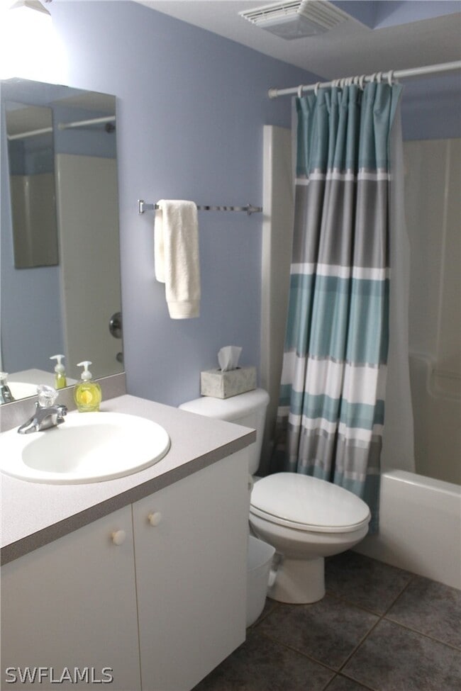 Building Photo - 25735 Lake Amelia Way