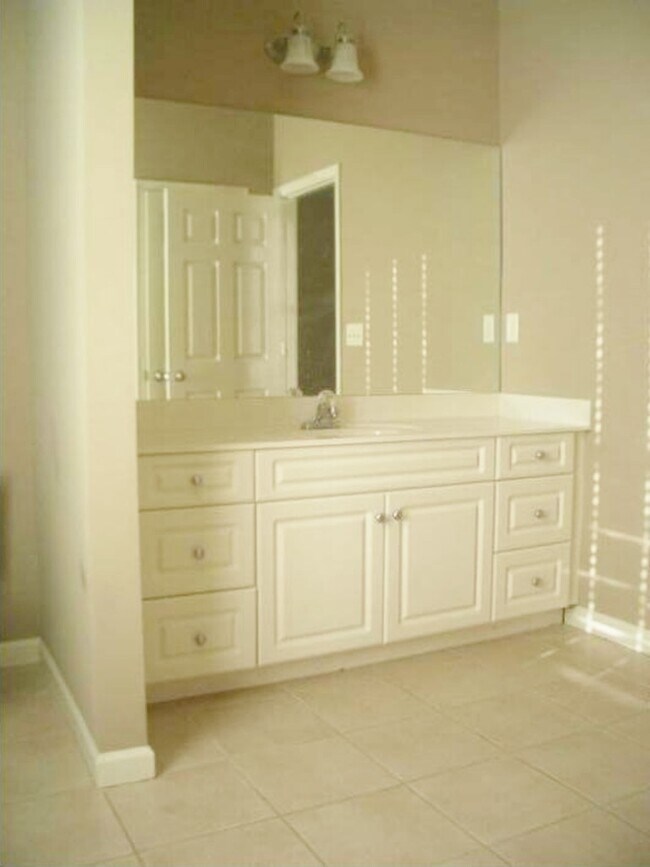 Building Photo - Home For Rent in Moody, AL!!  Available to View Now!!! DEPOSIT PENDING!