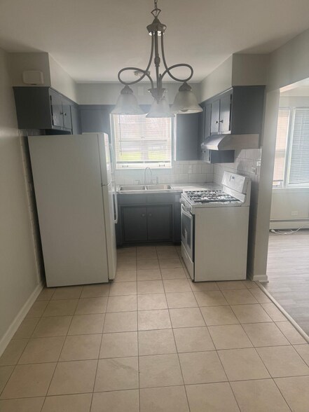 Building Photo - 909 Elder Rd