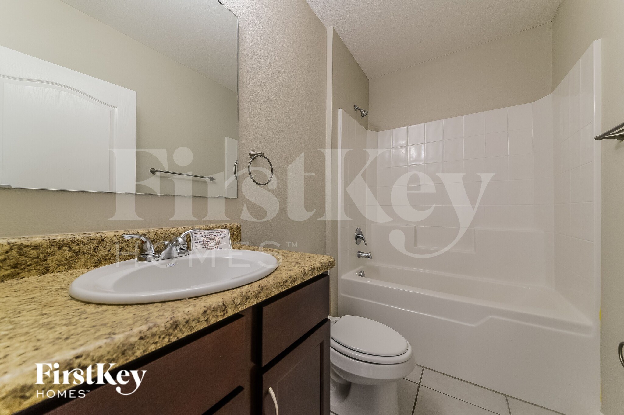 Building Photo - 3911 Willow Walk Dr