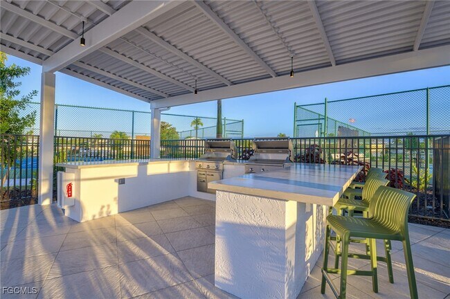 Building Photo - 148 Norfolk Pine Ln