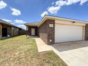 Building Photo - Southwest Lubbock Duplex in Cooper School District