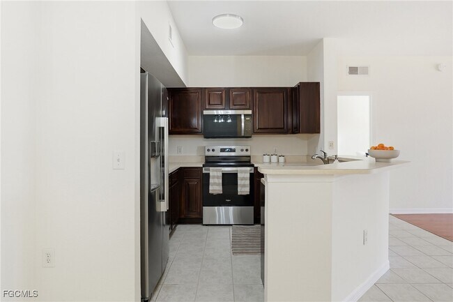 Building Photo - 15590 Ocean Walk Circle