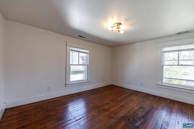Building Photo - 310 South Street West