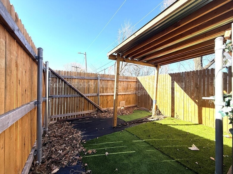 Building Photo - 8081 NW 23rd St