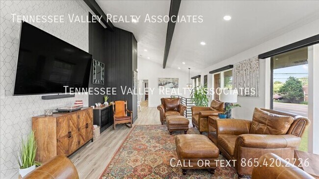 Building Photo - 813 N Cedar Bluff Rd
