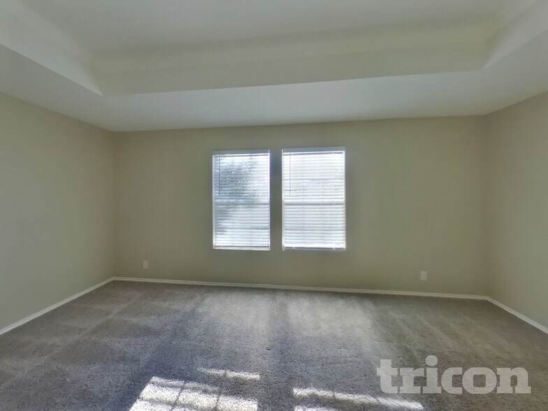 Building Photo - 11703 Silver Prairie