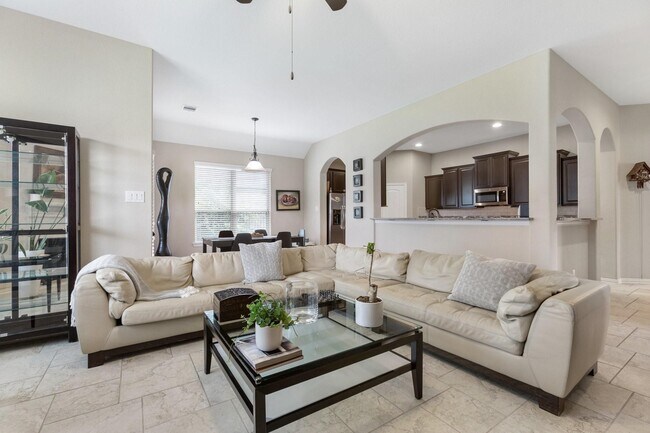 Building Photo - 126 S Sawbridge Cir
