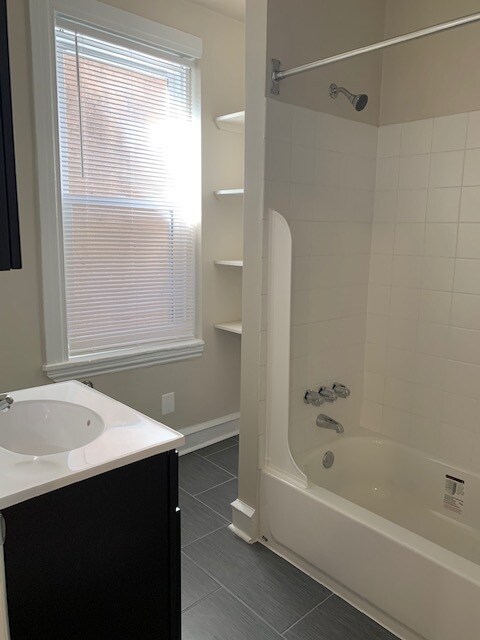 Building Photo - 4030 Locust St